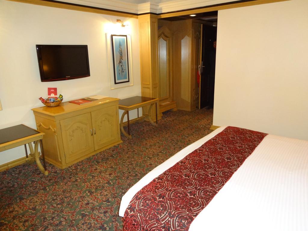 Hotel Babylon International Raipur  Luaran gambar