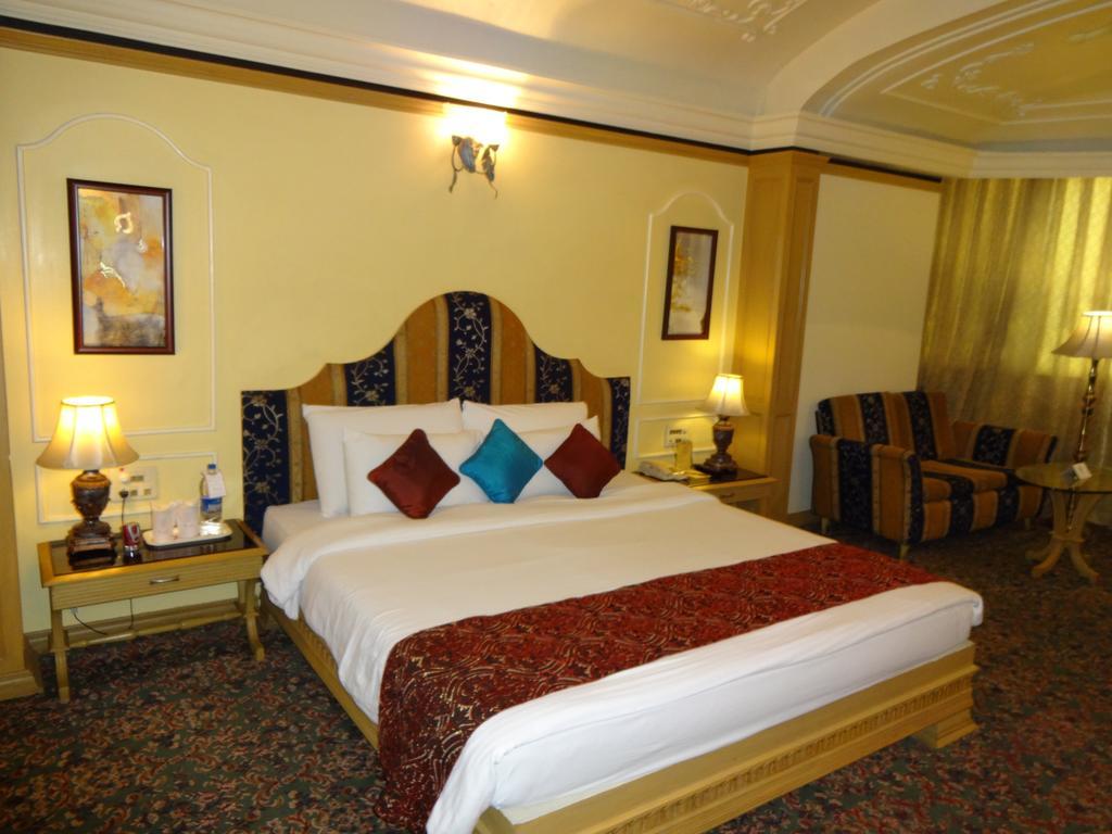 Hotel Babylon International Raipur  Luaran gambar