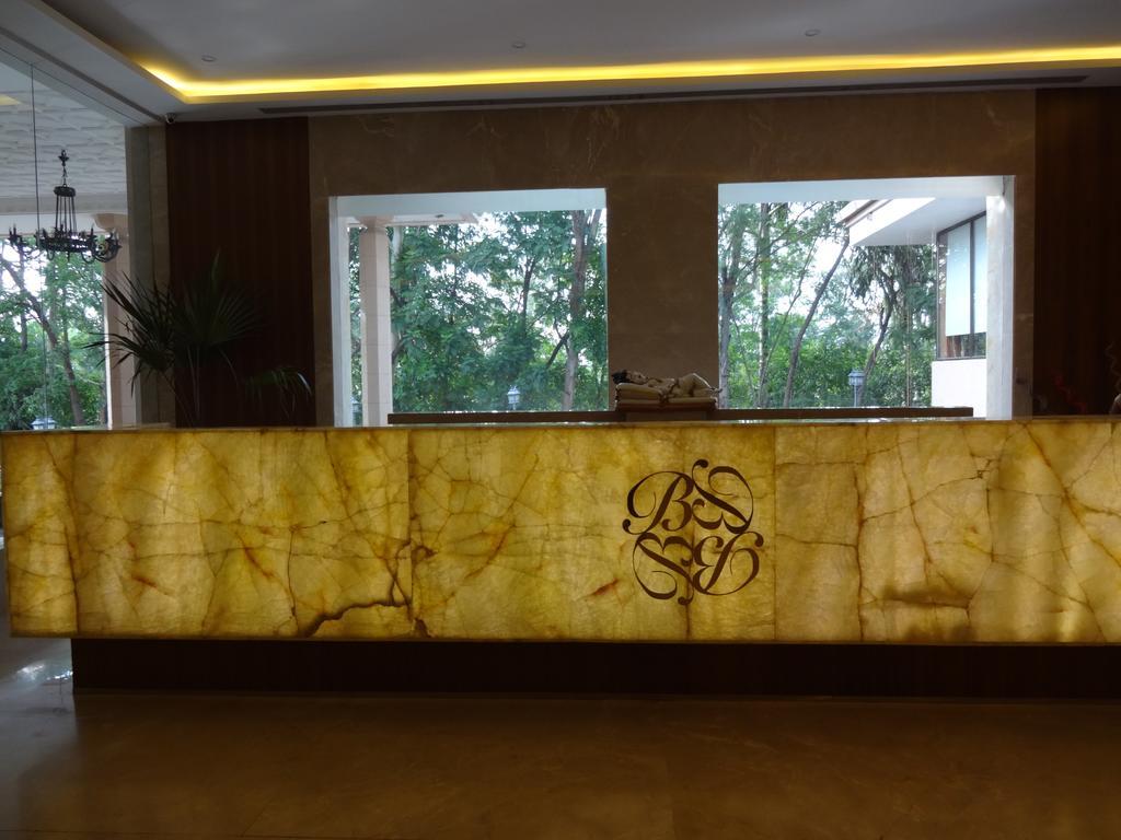 Hotel Babylon International Raipur  Luaran gambar