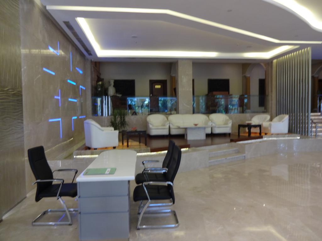 Hotel Babylon International Raipur  Luaran gambar